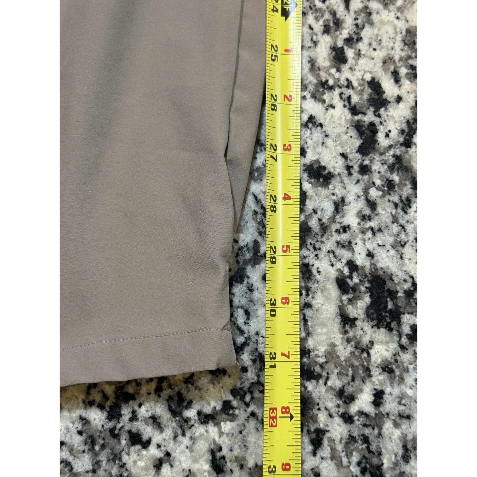 Macade Golf Men's Gray Four-Way Stretch Pants Size 30 Long Slim Fit Euc Jogger — image 3 of 8